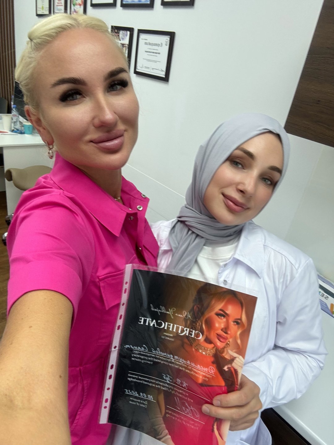 Julia Ushkvarok with a trained injector
